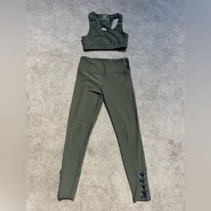 Soul Cycle Workout Set (Sports Bra & Leggings)